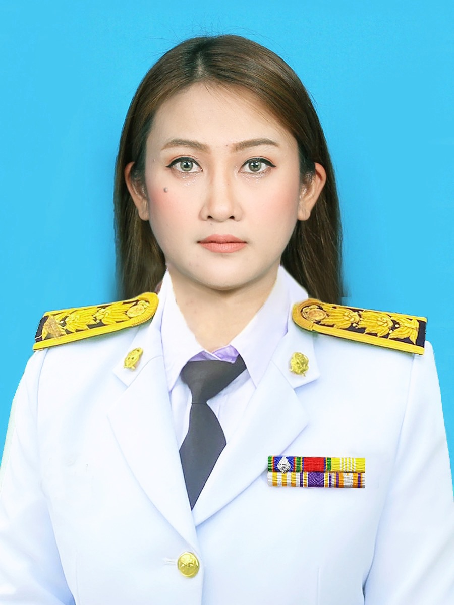 นางสาววสุนธรา ปานทอง 